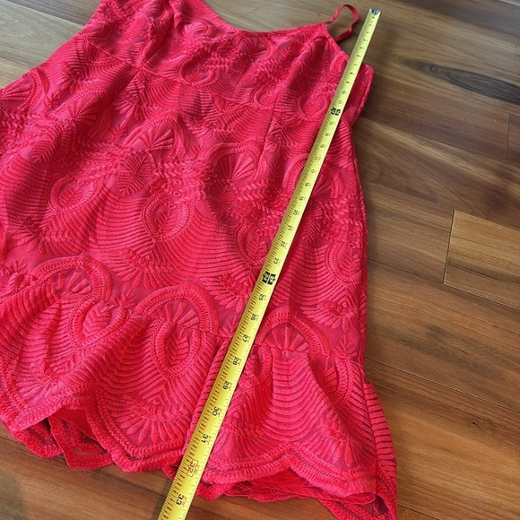 Lulus red mini - Picture 8 of 13